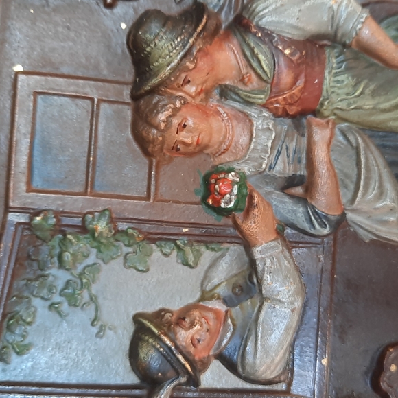 PRICE DROP!Antique BRADLEY & HUBBARD Easel Back Wall Plaque - Picture 6 of 6